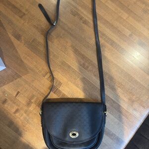Elegant Black Crossbody Bag